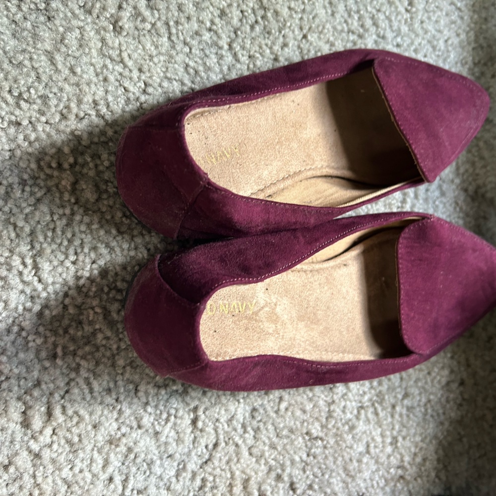 Old Navy Plum Flats